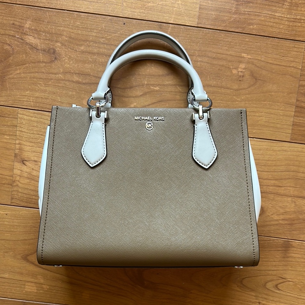 Michael Kors Tan and White Women's Bag